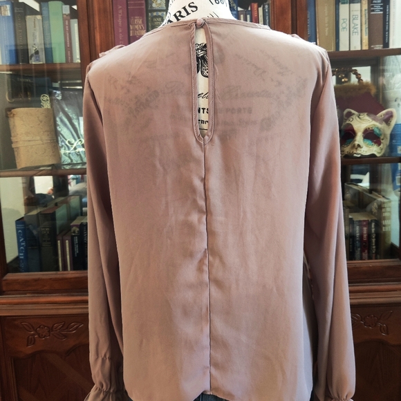 Sheer, Ruffled Blouse - Picture 3 of 3